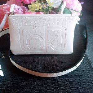 Calvin Klein Belt with Purse size S/M White